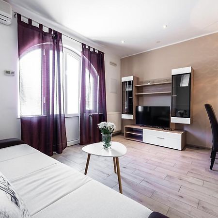 Village Apartments Mimi Pridvorje Dış mekan fotoğraf